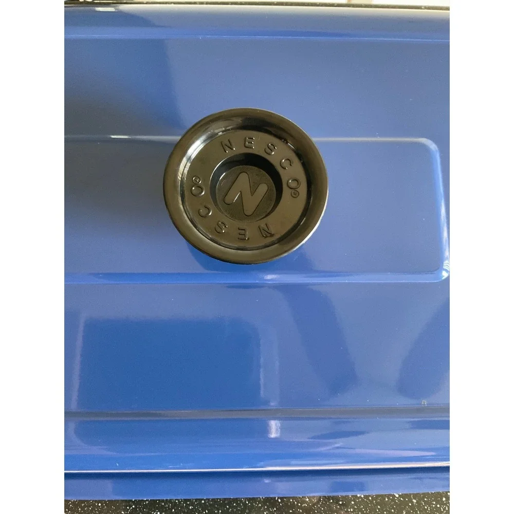 Nesco 4 Qt Roaster Oven Blue Porcelain Enamel 4804-12 Countertop Cooker with Box